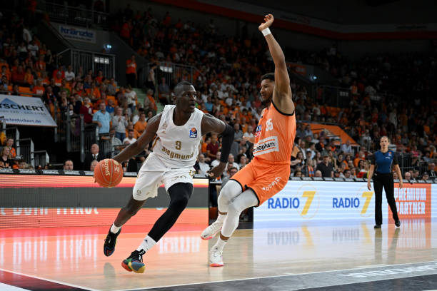 成绩不仅是 成绩不仅是