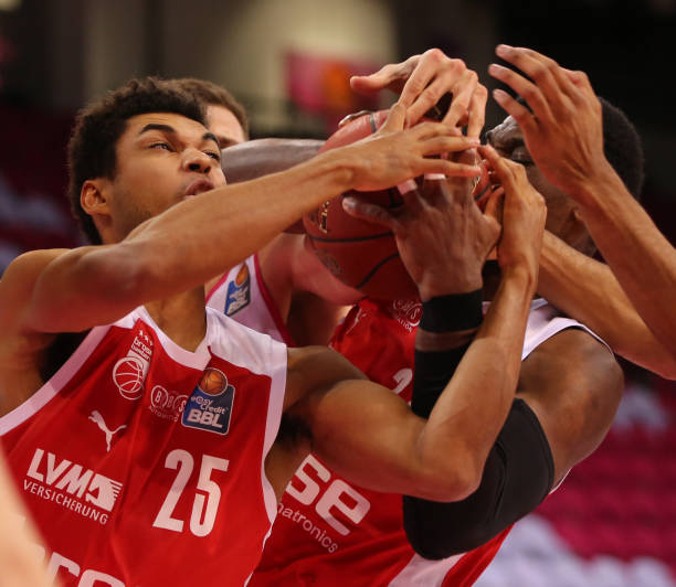 得分和助攻 得分和助攻