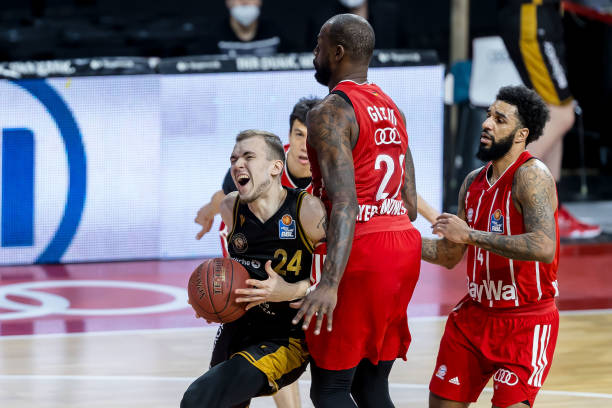 篮球赛后相 篮球赛后相