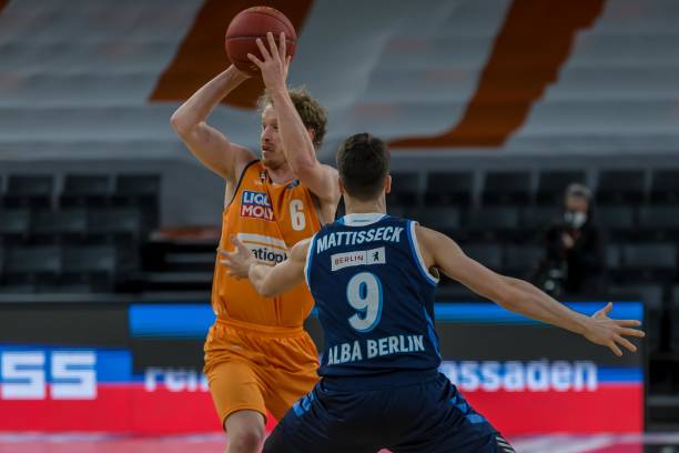 端需要更多 端需要更多