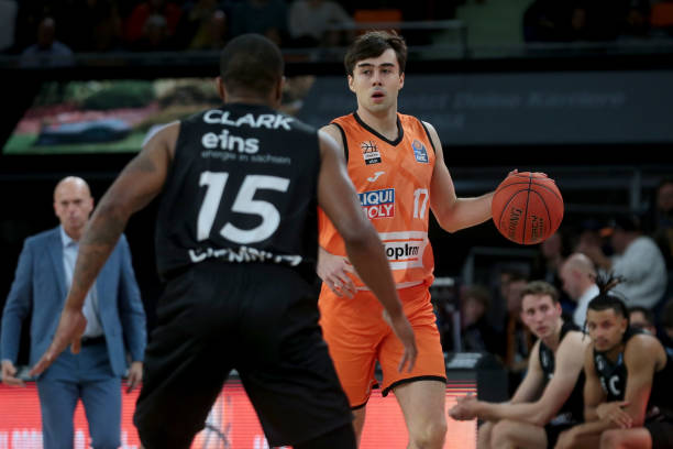 另一方面 另一方面